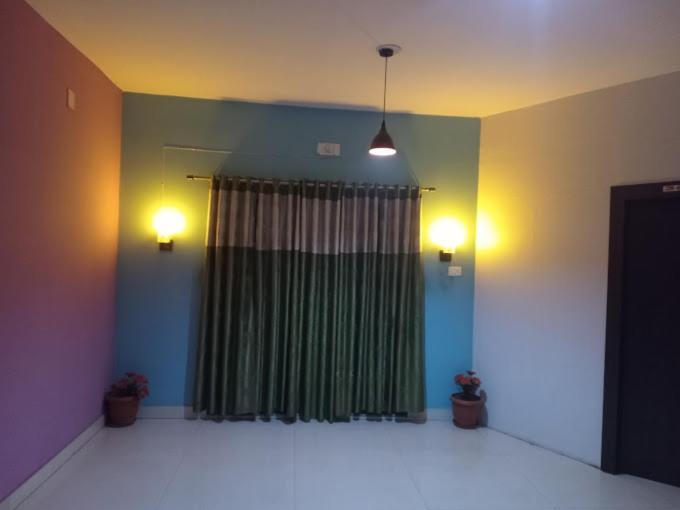 Hotel Crystal Cottage בובנשוואר מראה חיצוני תמונה