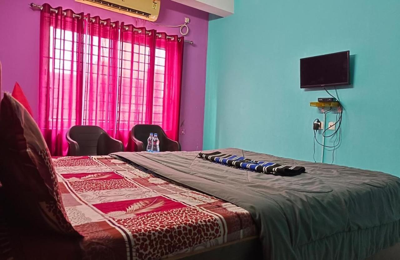 Hotel Crystal Cottage בובנשוואר מראה חיצוני תמונה